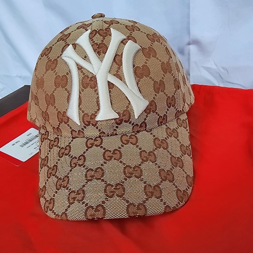 Gucci Beige and Brown Patterned Hat